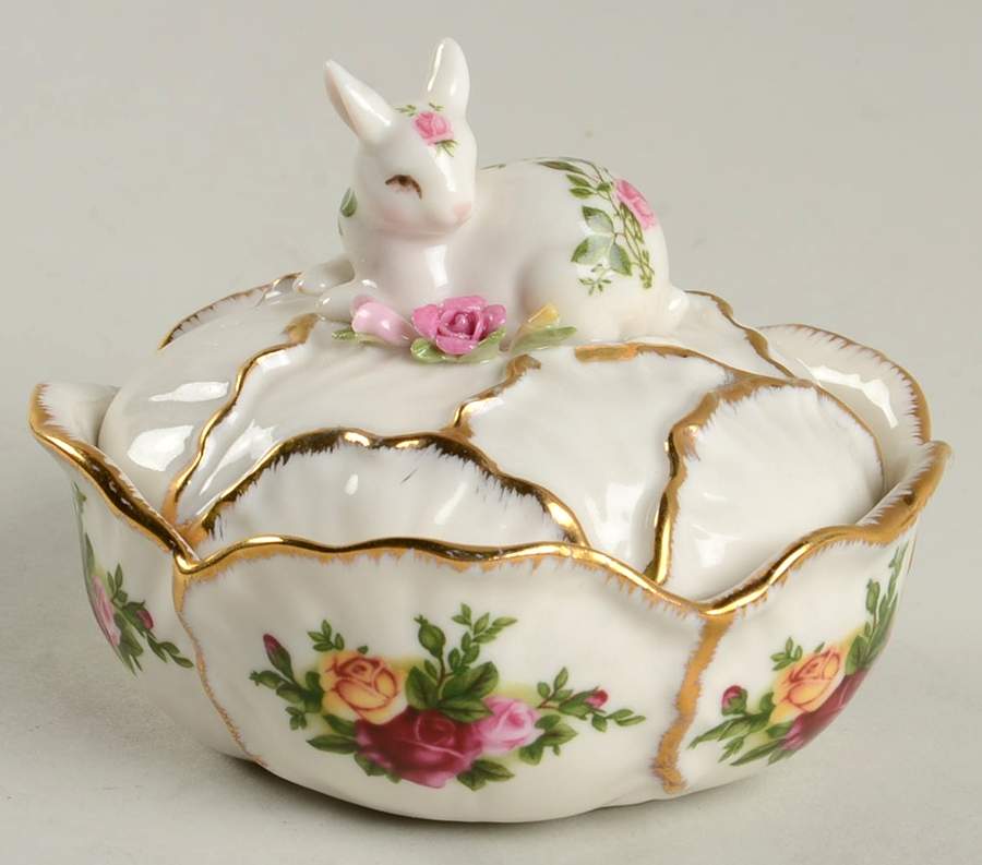 Old Country Roses Bunny Box & Lid by Royal Albert-1
