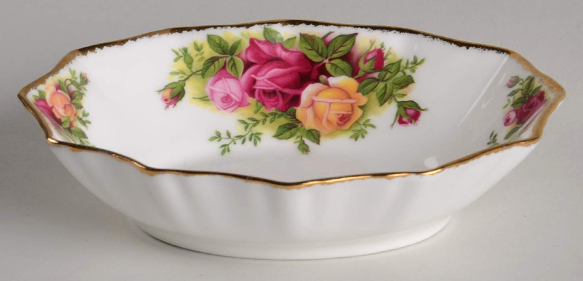 Old Country Roses 5" Oval Sweet Meat Dish by Royal Albert-1