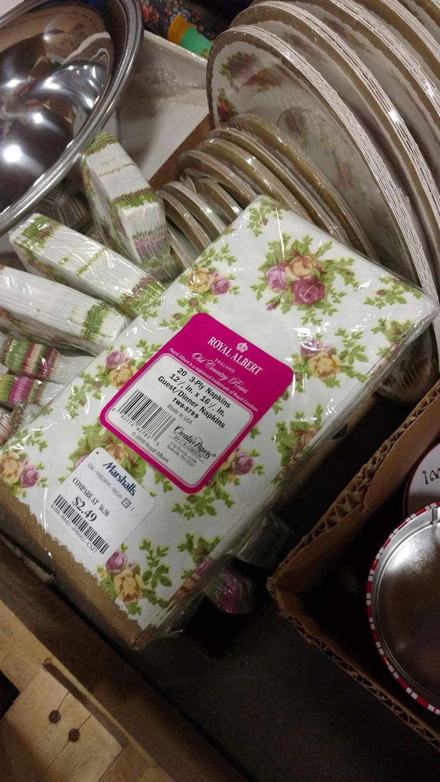 Old Country Roses Package of Paper Dinner Napkins by Royal Albert-1