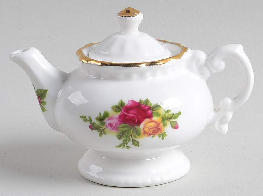 Old Country Roses Miniature Teapot & Lid by Royal Albert-1
