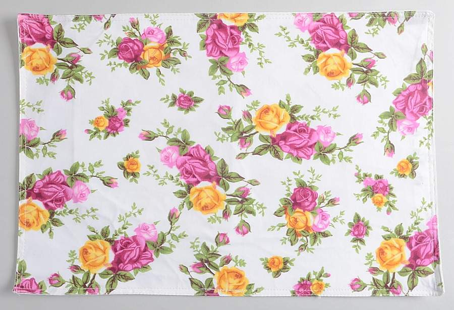 Old Country Roses Cloth Placemat by Royal Albert-1