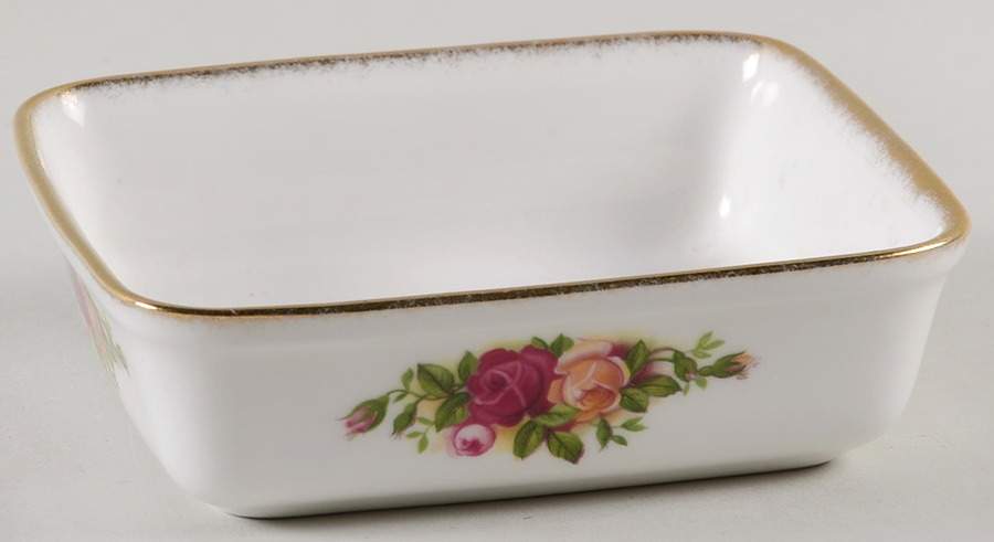 Old Country Roses Sweet Meat Dish 4" by Royal Albert-1