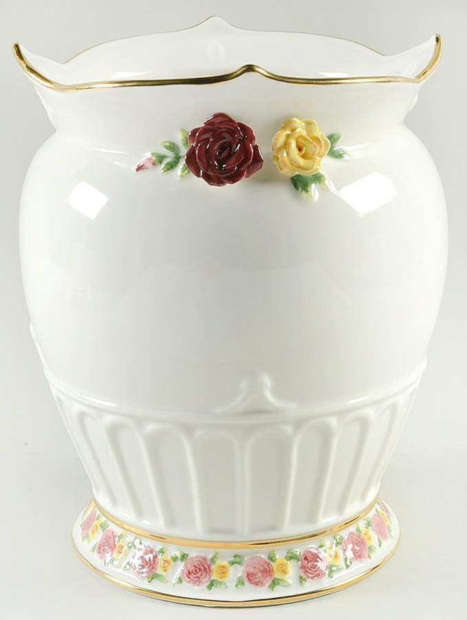 Old Country Roses 10" Sculptured Vase by Royal Albert-1