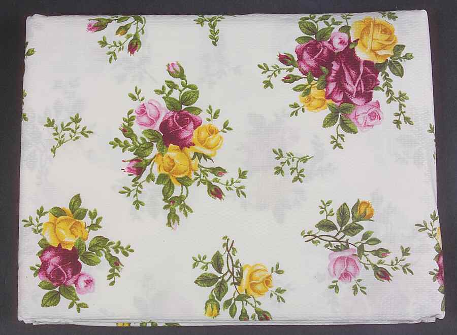 Old Country Roses 60" X 144" Rectangular Tablecloth by Royal Albert-1