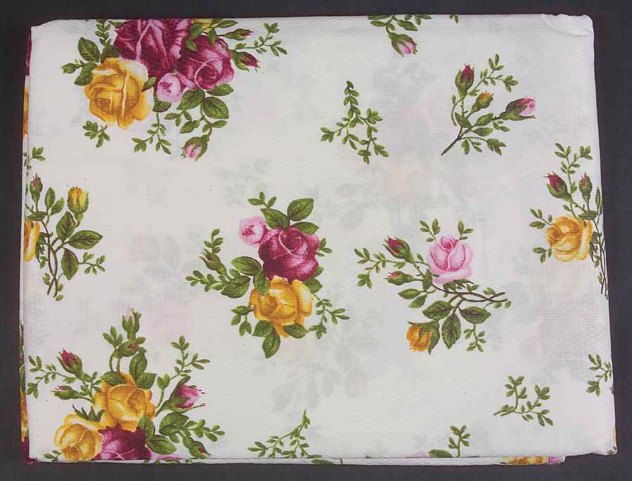 Old Country Roses Rectangular Tablecloth 60" X 104" by Royal Albert-1