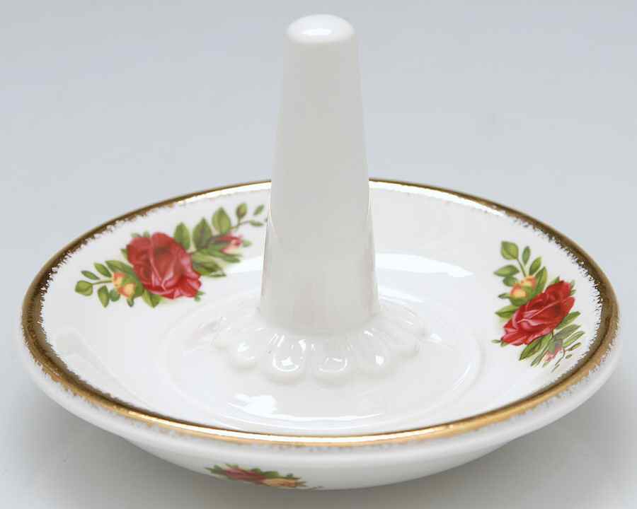 Old Country Roses Ring Holder by Royal Albert-1