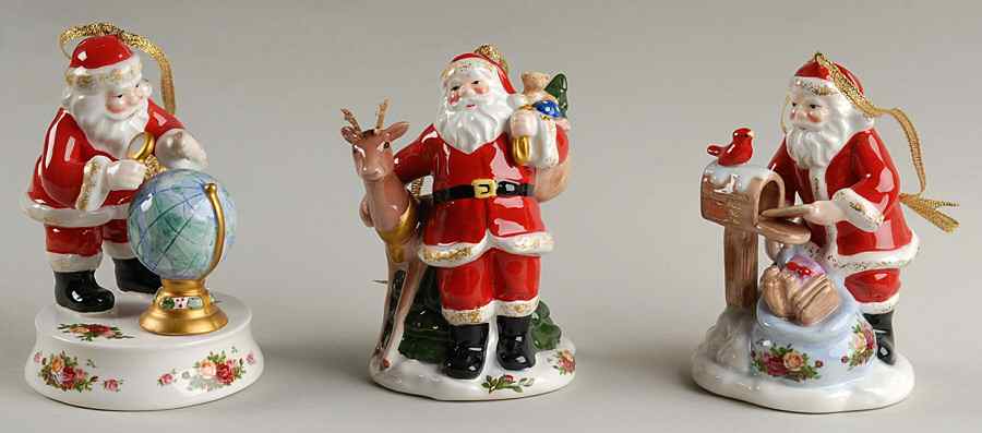 Old Country Roses (Set of 3) Santa Musical Ornament by Royal Albert-1