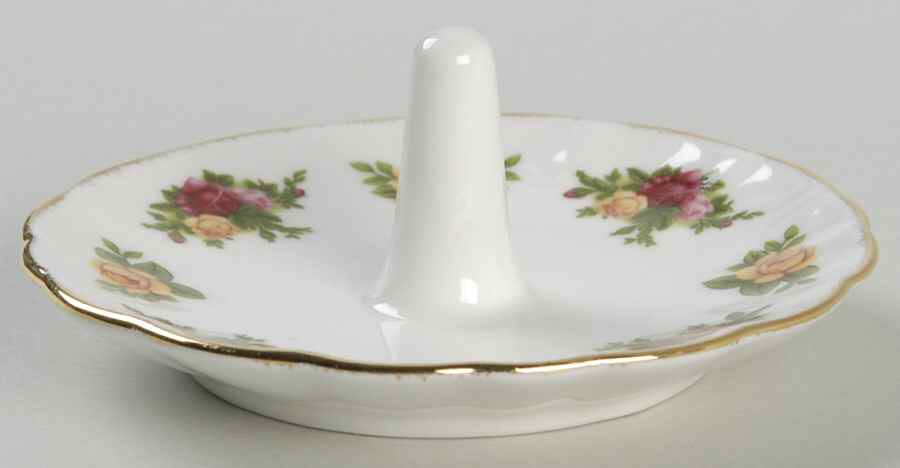 Old Country Roses Ring Holder by Royal Albert-1