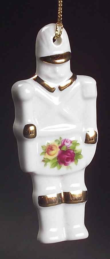 Old Country Roses Fine China Ornament by Royal Albert-1