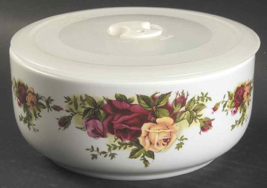 Old Country Roses 5" Storage Bowl Ceramic with Plastic Lid by Royal Albert-1