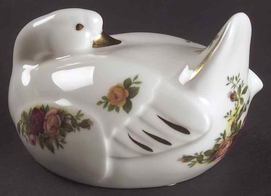 Old Country Roses Swan Figurine by Royal Albert-1