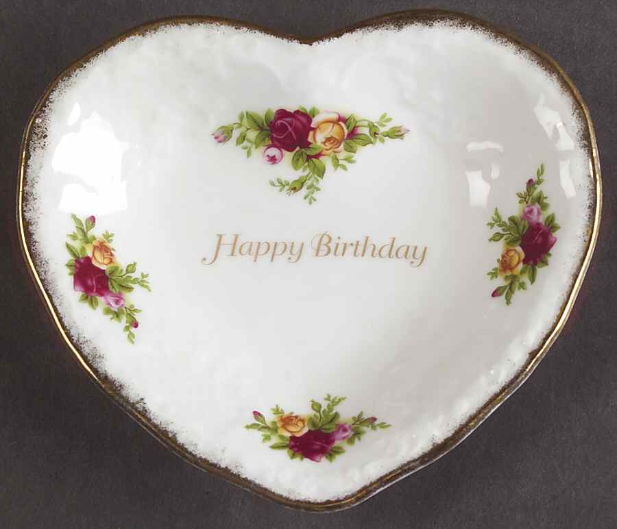 Old Country Roses Heart Shaped Dish by Royal Albert-1