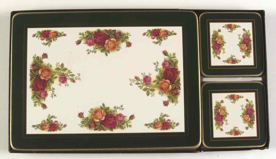 Old Country Roses Rectangular Placemat (Plastic & Cork) by Royal Albert-1