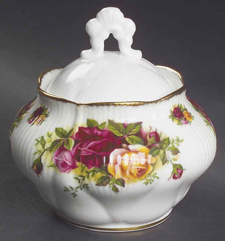 Old Country Roses 3" Round Box & Lid by Royal Albert-1