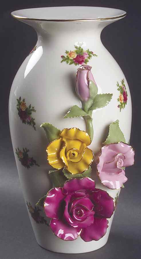 Old Country Roses 9" Sculptured Vase by Royal Albert-1