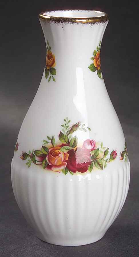 Old Country Roses 4" Bud Vase by Royal Albert-1