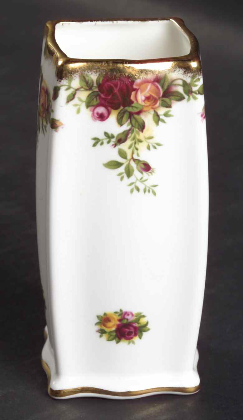 Old Country Roses 4" Winchester Vase by Royal Albert-1
