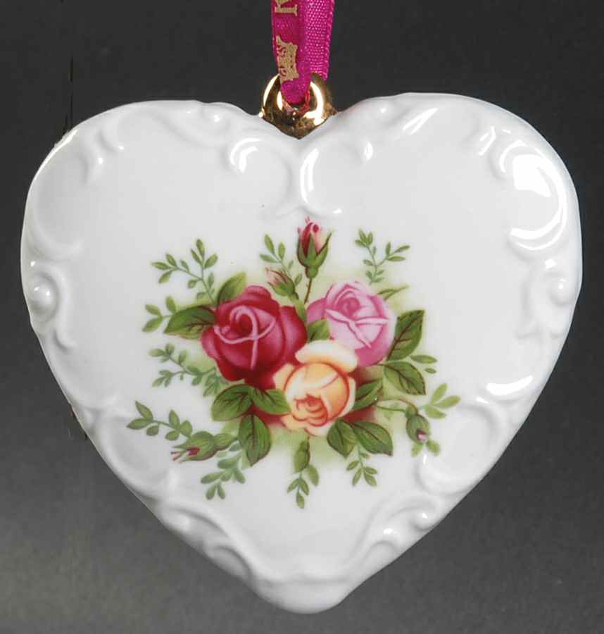 Old Country Roses Heart Ornament by Royal Albert-1