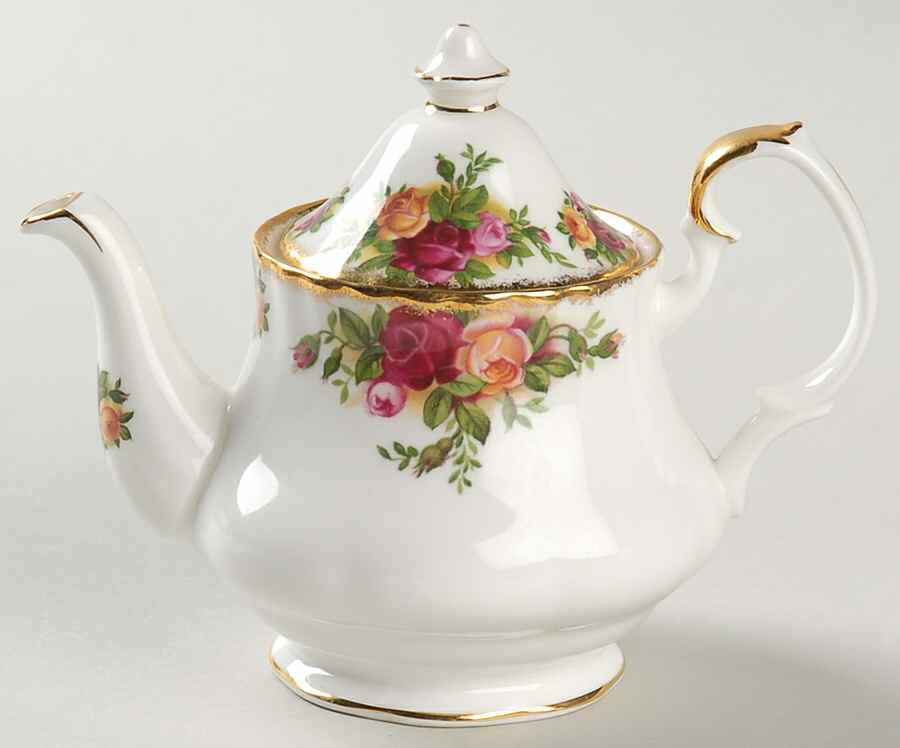 Old Country Roses Miniature Teapot & Lid by Royal Albert-1