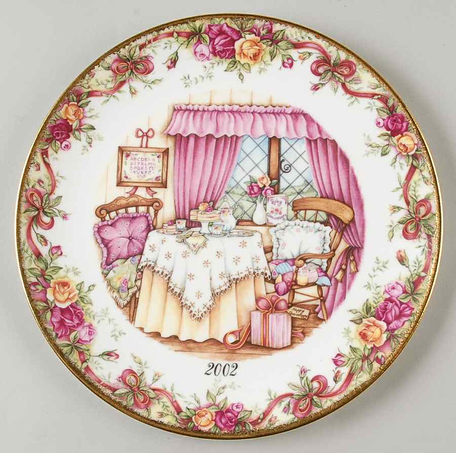 Old Country Roses Anniversary Plate by Royal Albert-1