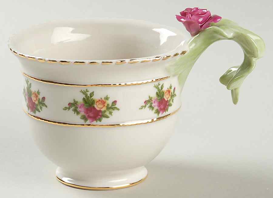 Old Country Roses Footed Floral Cup by Royal Albert-1