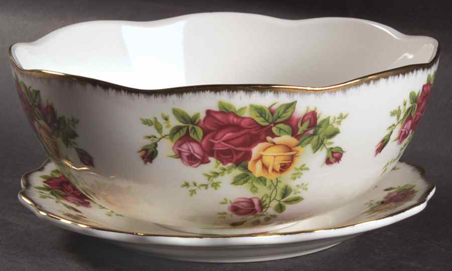 Old Country Roses Pierced Berry Bowl and Underplate by Royal Albert-1
