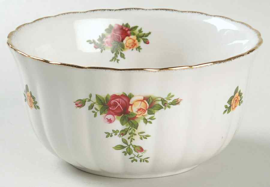 Old Country Roses 5" Fluted Round Bowl by Royal Albert-1
