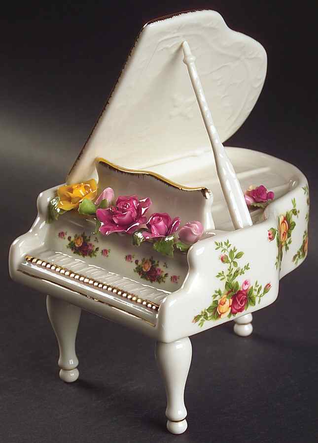 Old Country Roses Musical Piano by Royal Albert-1