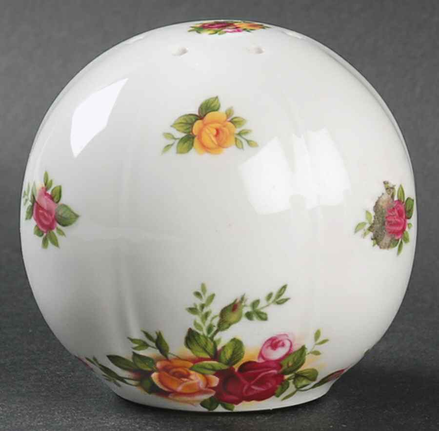 Old Country Roses Pommander by Royal Albert-1