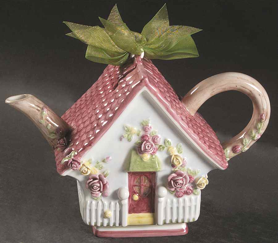 Old Country Roses Mini Figural Teapot & Lid by Royal Albert-1