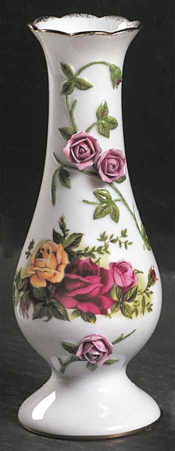 Old Country Roses 6" Sculpted Bud Vase by Royal Albert-1