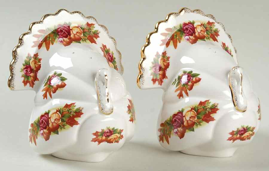 Old Country Roses Figural Salt and Pepper Set by Royal Albert-1