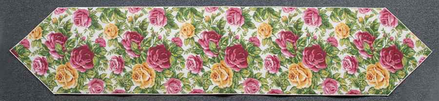 Old Country Roses 14" X 68" Cloth Table Runner by Royal Albert-1