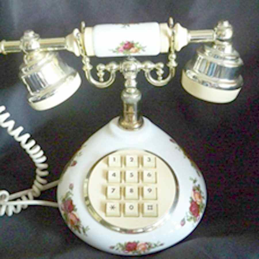 Old Country Roses U. S. Plug Telephone by Royal Albert-1