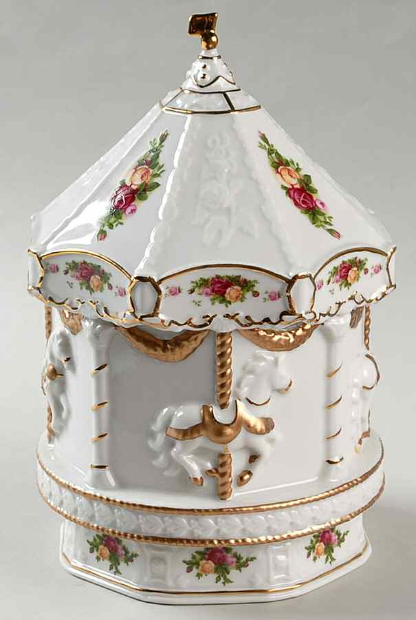 Old Country Roses Musical Carousel by Royal Albert-1