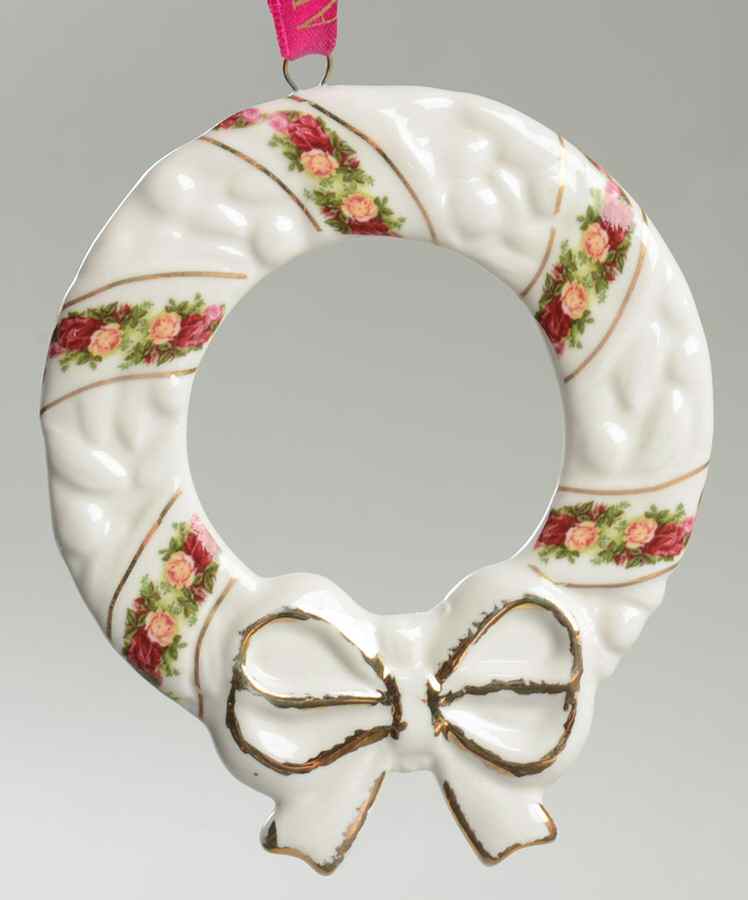 Old Country Roses Ornament by Royal Albert-1