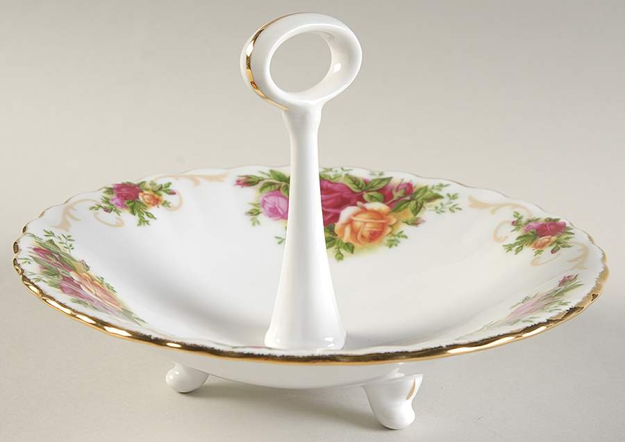 Old Country Roses 6" Handled Candy Dish by Royal Albert-1
