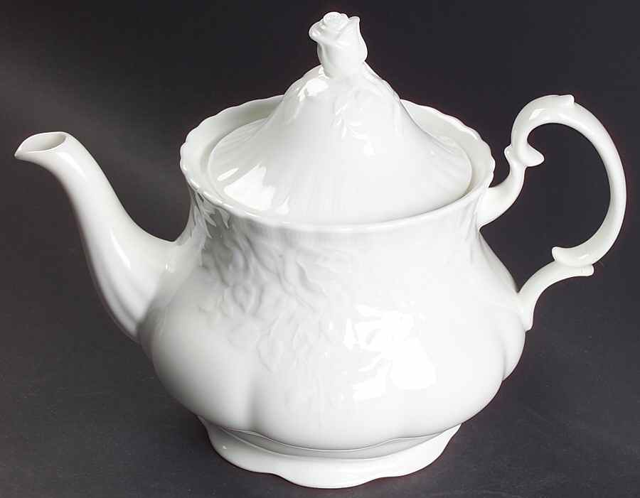 Old English Garden (No Trim) Teapot & Lid by Royal Albert-1