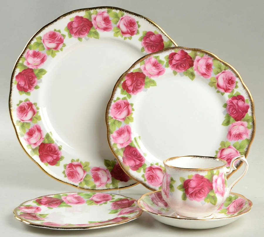 Old English Rose (Brushed Gold Trim) 5 Piece Place Setting by Royal Albert-1