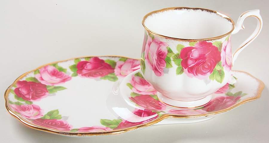Old English Rose (Brushed Gold Trim) Dessert Plate & Cup Set by Royal Albert-1
