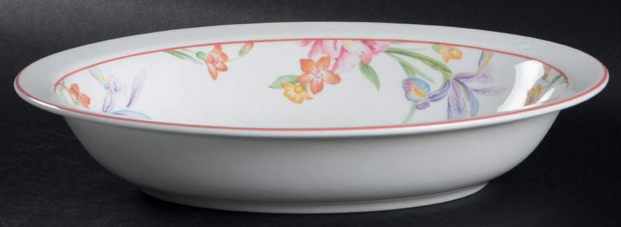 Ophelia 10" Oval Vegetable Bowl by Royal Albert-1