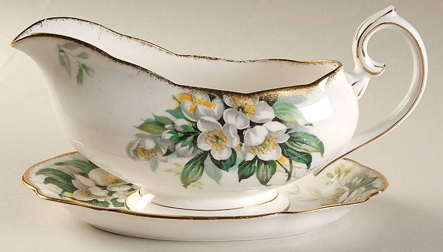Orange Blossom (Gold Trim) Gravy Boat & Underplate by Royal Albert-1