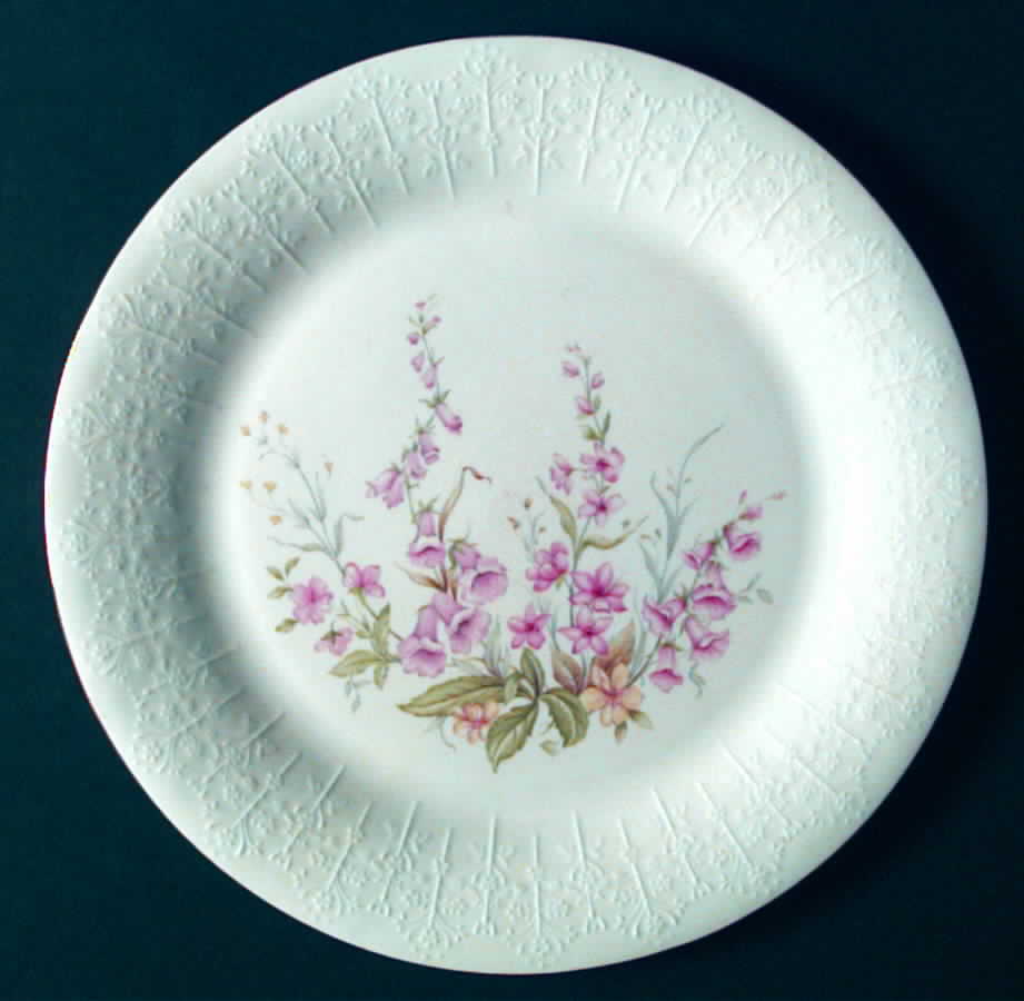 Parkland Dinner Plate by Royal Albert-1