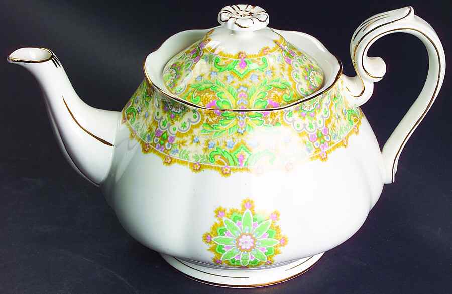 Paisley Shawl Teapot & Lid by Royal Albert-1