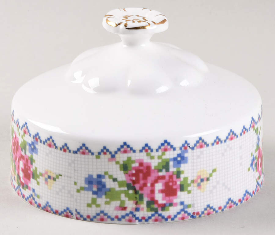 Petit Point Lid for Round Butter (Uses Square Bread & Butter Plate) by Royal Albert-1