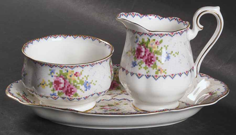 Petit Point Mini Creamer & Open Sugar w/Tray(CRMM3+SUOM+CSTM3S by Royal Albert-1