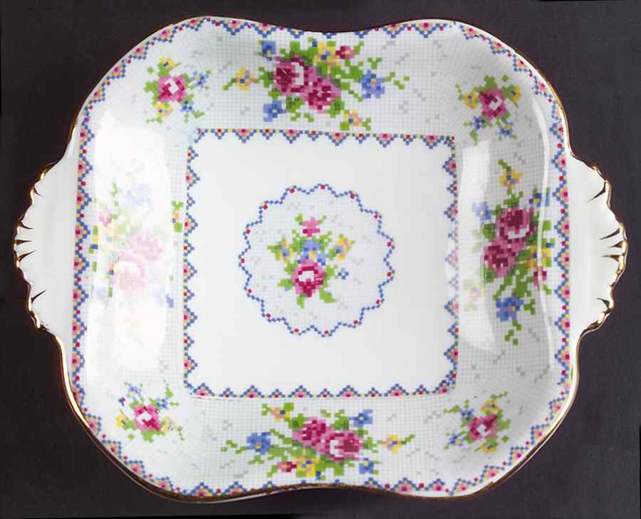 Petit Point Bon Bon by Royal Albert-1