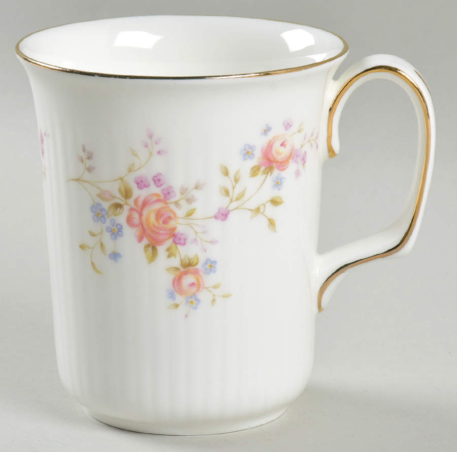Peach Rose Mug by Royal Albert-1