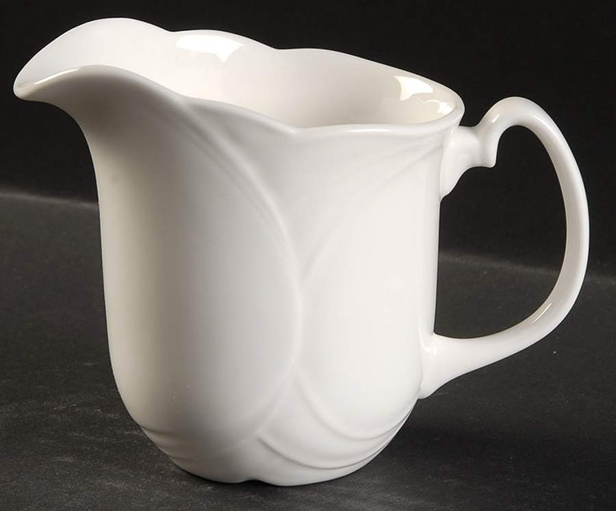 Profile Creamer by Royal Albert-1