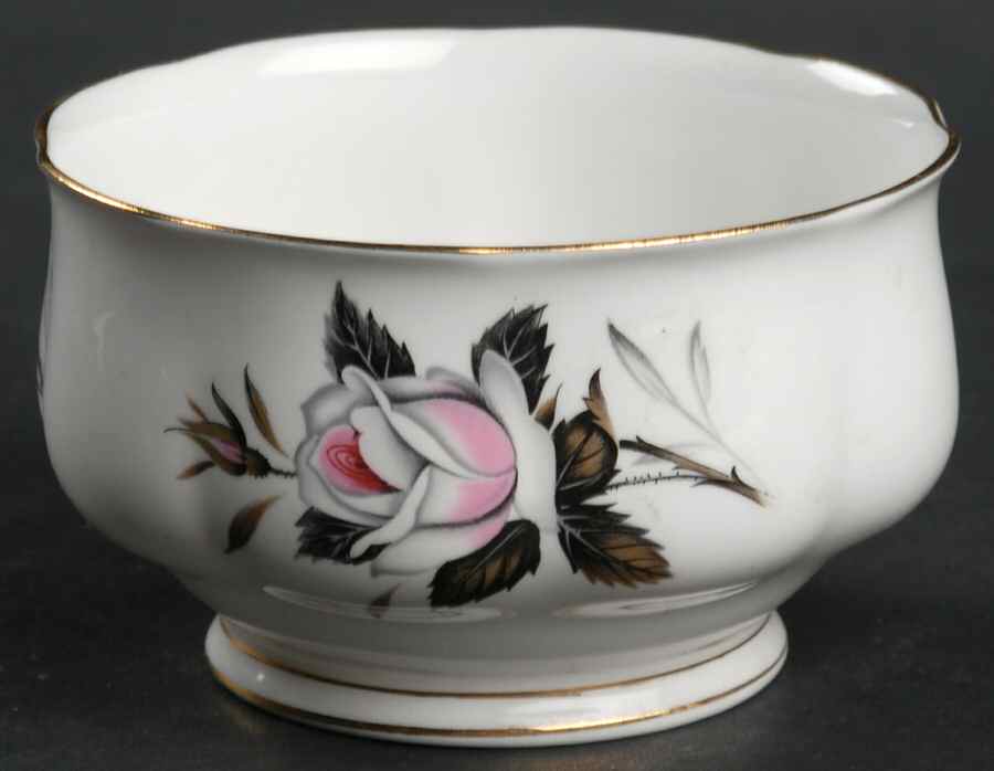 Queen's Messenger Open Sugar Bowl by Royal Albert-1